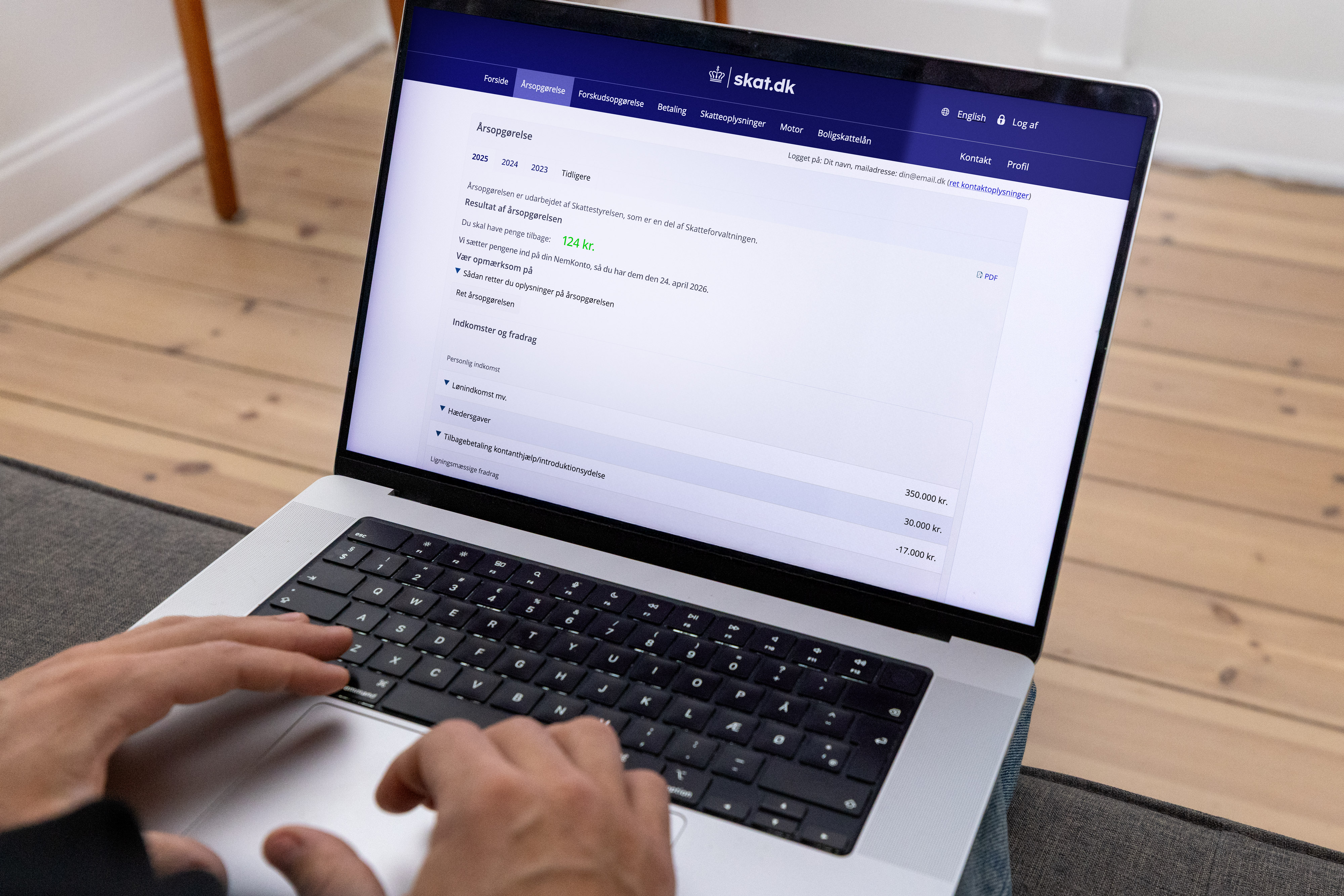 Laptop logget ind på årsopgørelsen - Foto: Skattestyrelsen