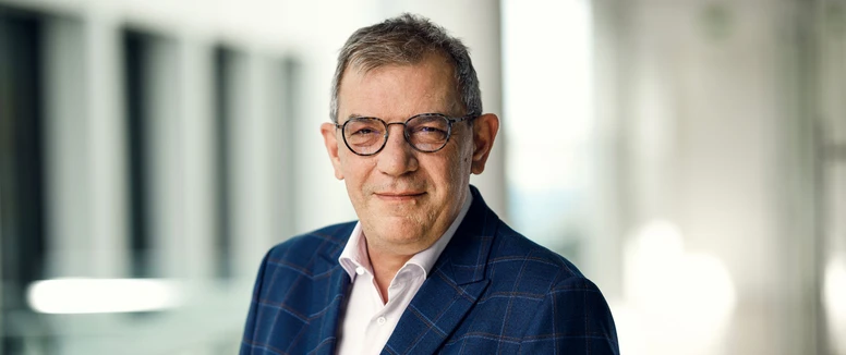 Portræt af Lars Petersson